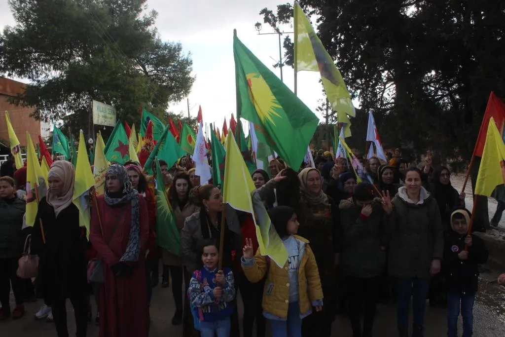 Ciwanên Dirbêsiyê: Em ê heta rakirina tecrîdê têkoşîna xwe bidomînin