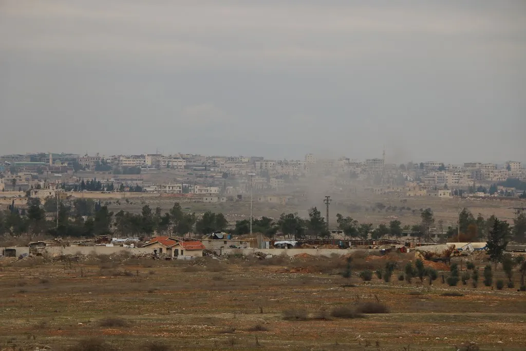 Çeteyên Tirkiyê Heleb topbaran kirin, sê sivîlan jiyana xwe ji dest dan