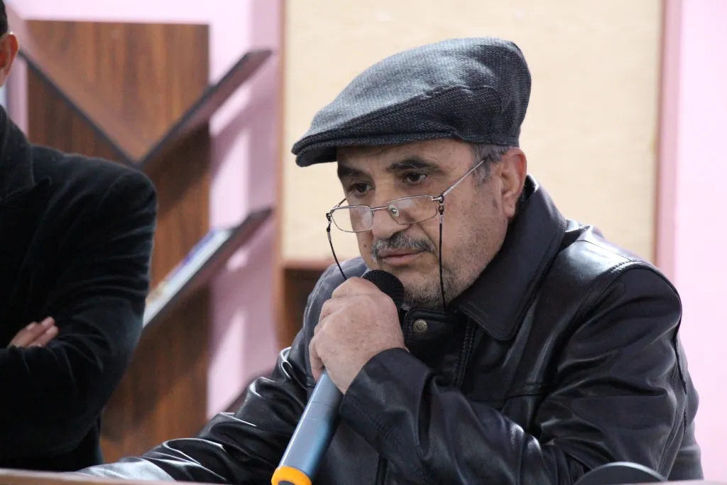 Yekîtiya Rewşenbîran helbestvan Mihemed Menla Xezîl bibîr anî