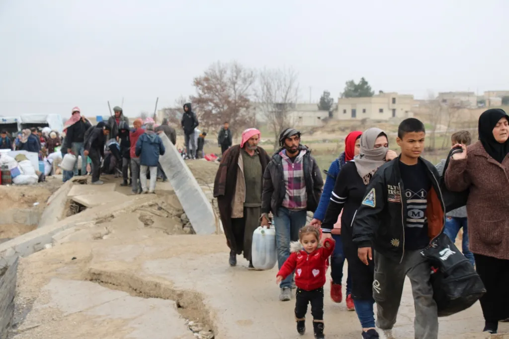 85 malbatên din ên ji Idlibê gihaştin Minbicê