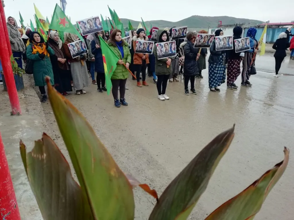 Li Bakur û Rojhilatê Sûriyê her sê jinên têkoşer hatin bibîranîn