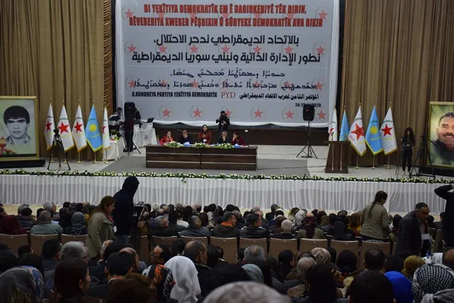 Kongreya PYD’ê di roja duyemîn de ye