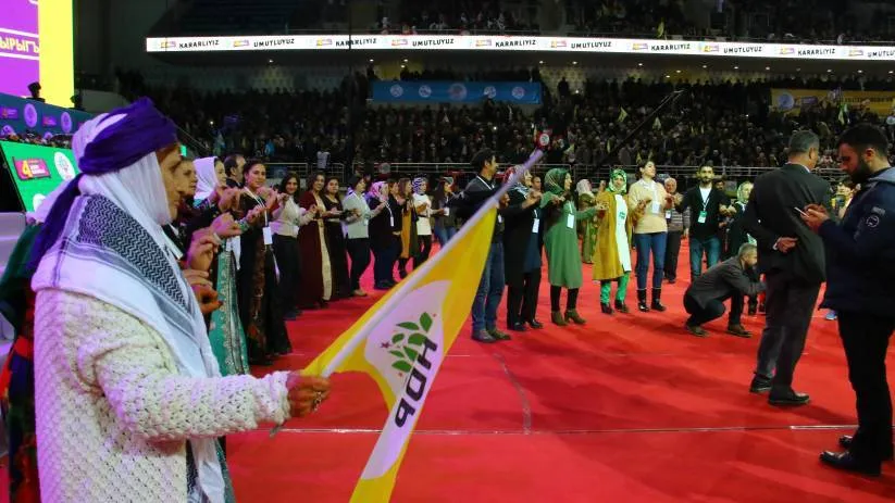 Gel ji bo kongreya HDP’ê kom dibe