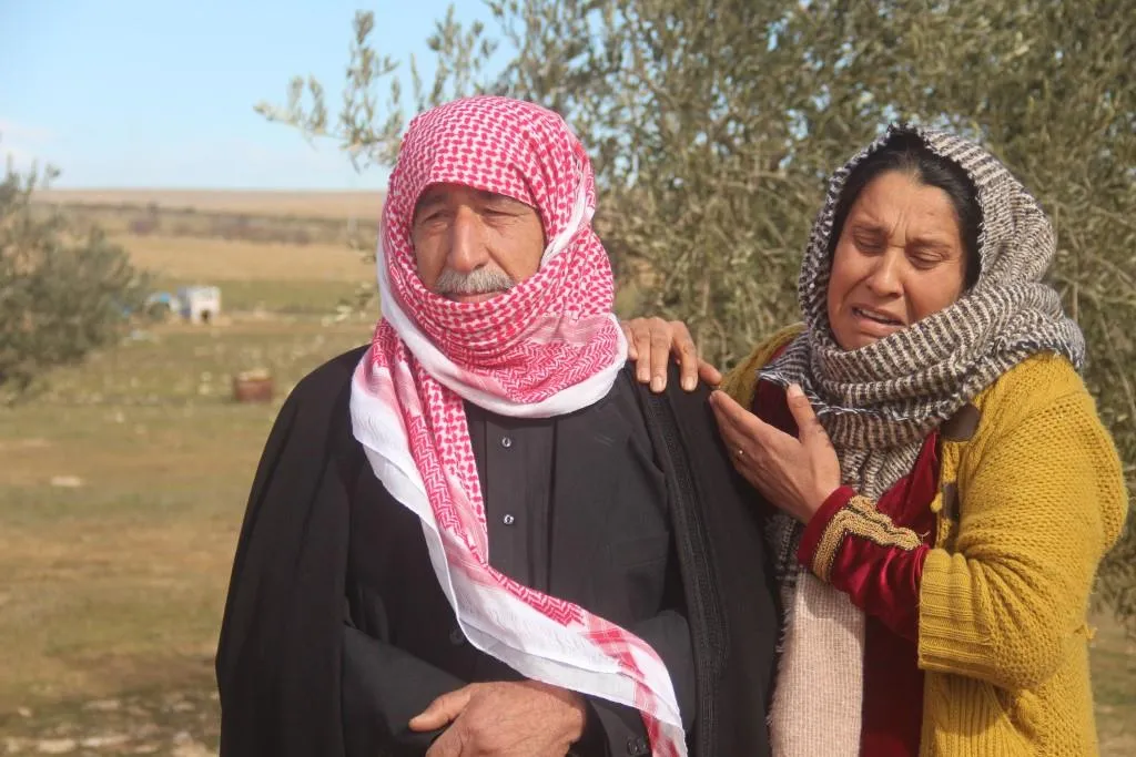 Xizmên kesên di bin aşûtê de mane helwesta rayedarên Tirk şermezar kir