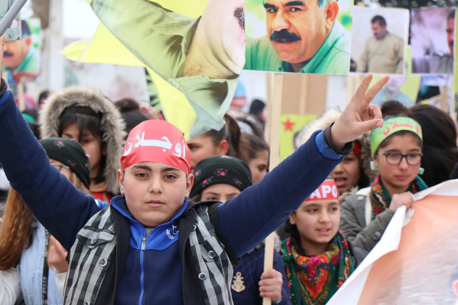 Bi meşeke girseyî şêniyên herêma Efrînê komplo şermezar kir