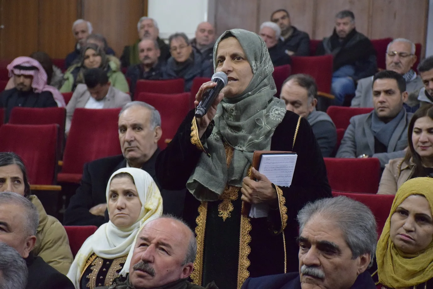 Siyasetmedar û rewşenbîr: Ocalan şoreşeke dîrokî ya resen bi pêş xist