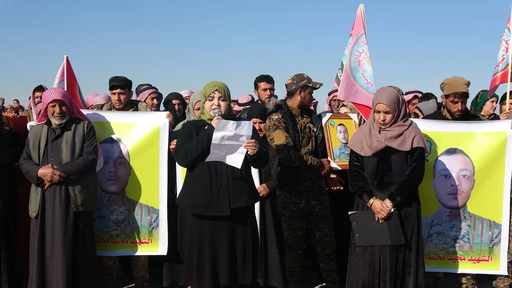 Cenazeyê şehîd Idrîs li Tebqayê hate veşartin