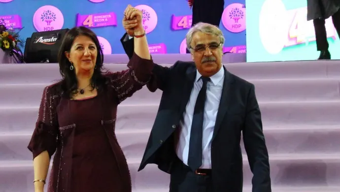Pervîn Bûldan û Mîthat Sancar bûn Hevserokên Giştî yên HDP