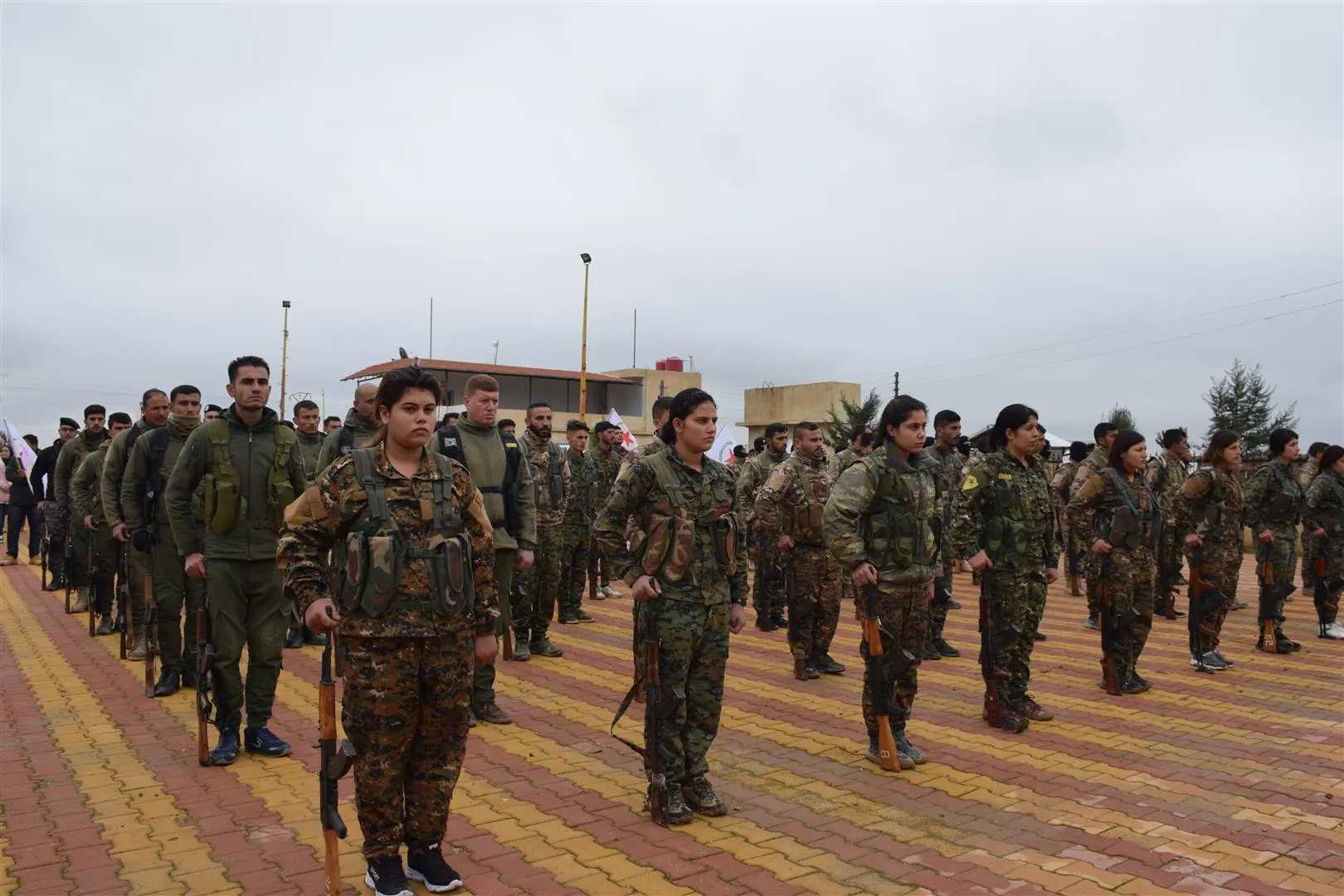 Cenazeyê şehîd Hisên û Ehmed li Hesekê hatin veşartin