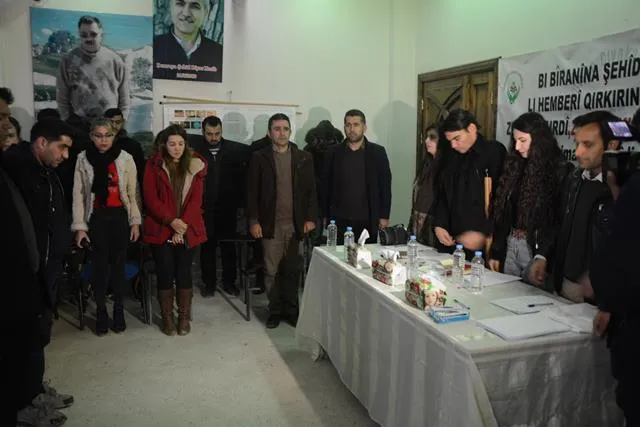 Li Kobanê ji bo parastin û piştgiriya zimanê Kurdî pêşbirkek