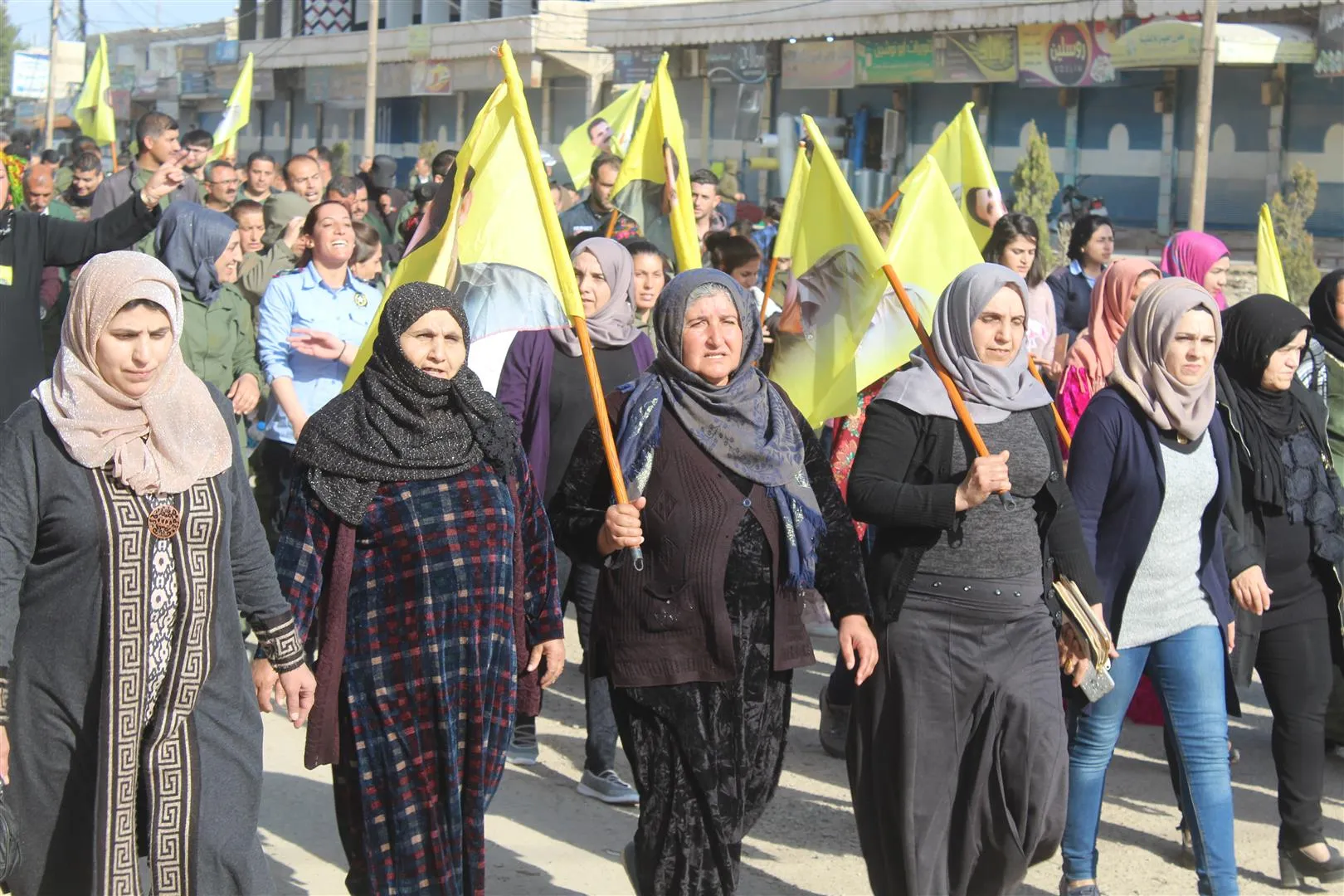 ‘Heta ku rewşa Ocalan neyê eşkerekirin em ê ji qadan neçin‘