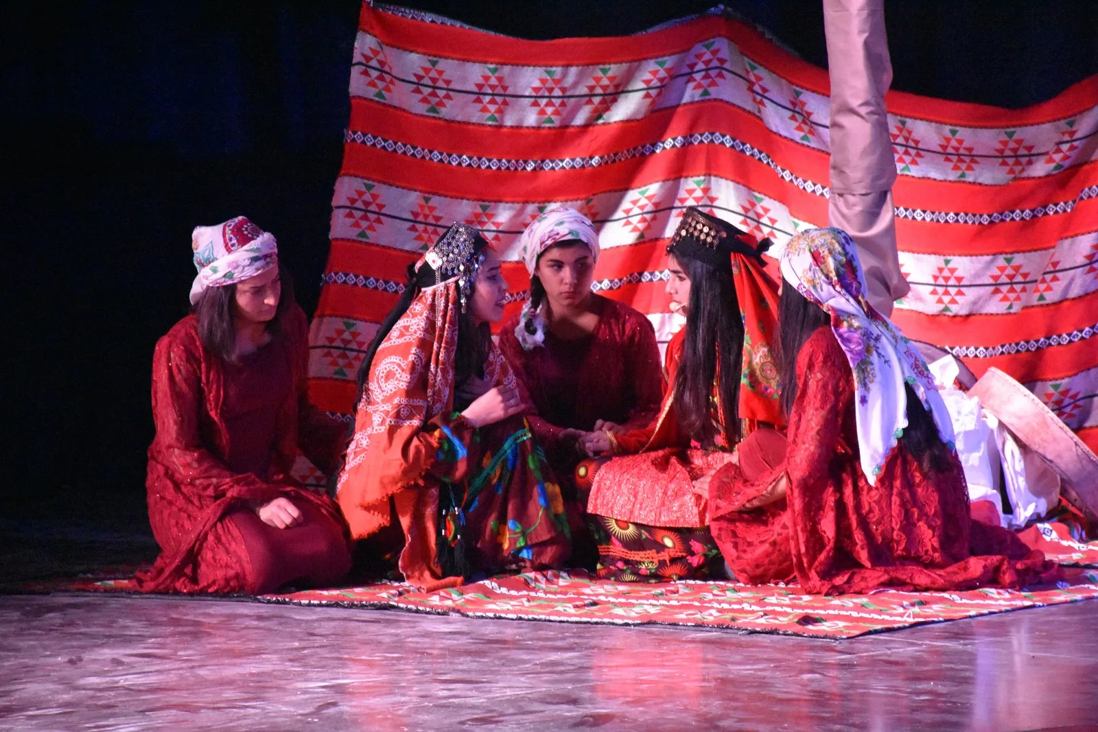 Di roja 10‘an de şanoya "Derwêşê Evdê" hate pêşand