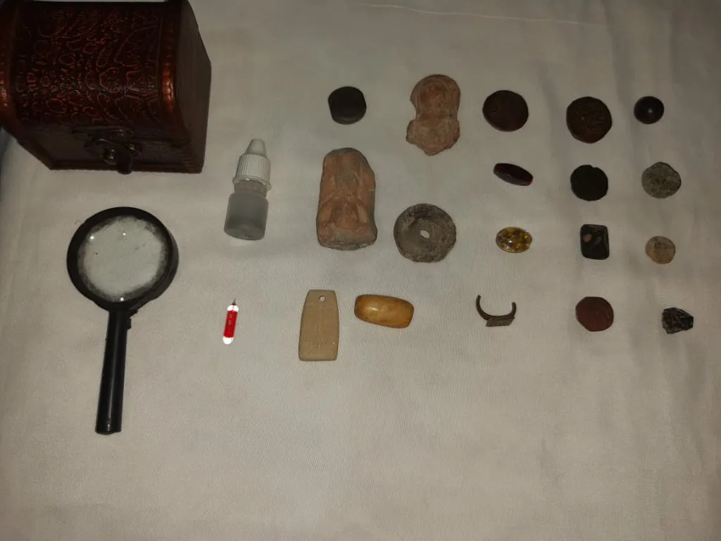 Li Qamişlo bazirganên parçeyên dîrokî hatin girtin