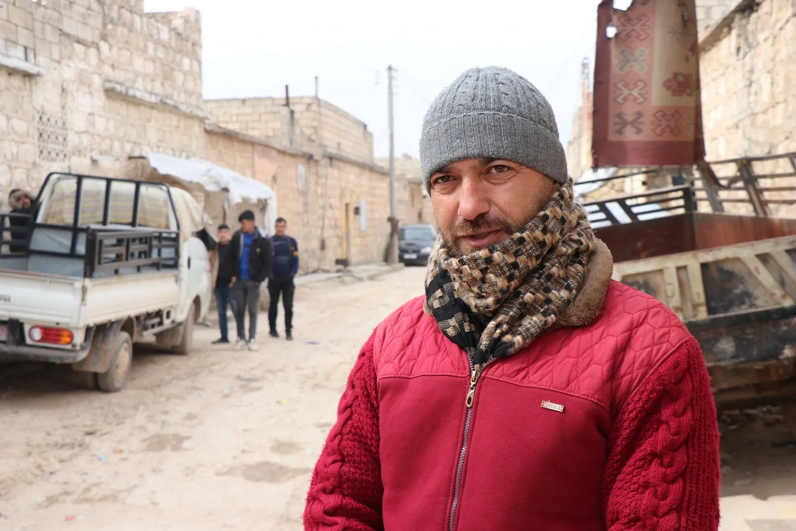 Xebata kolektîf kolanên Ehdasê ronî kir