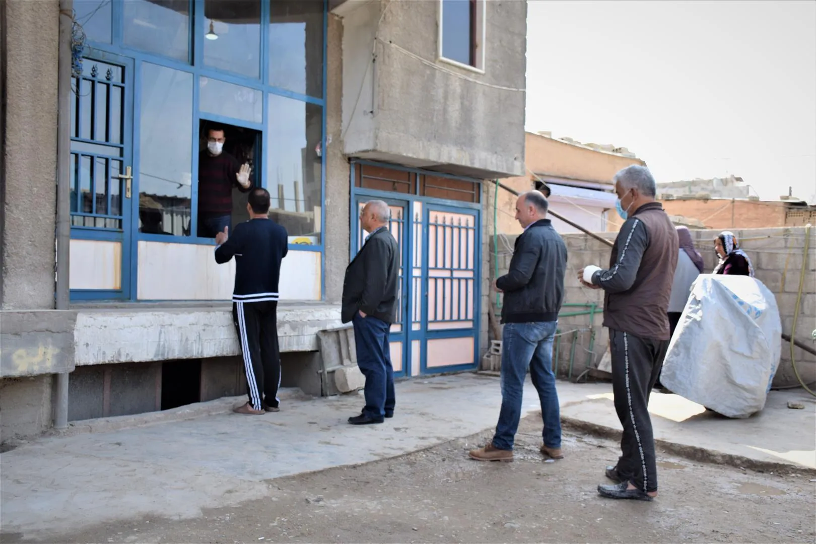 ‘Em ji bo parastina we li derve ne’