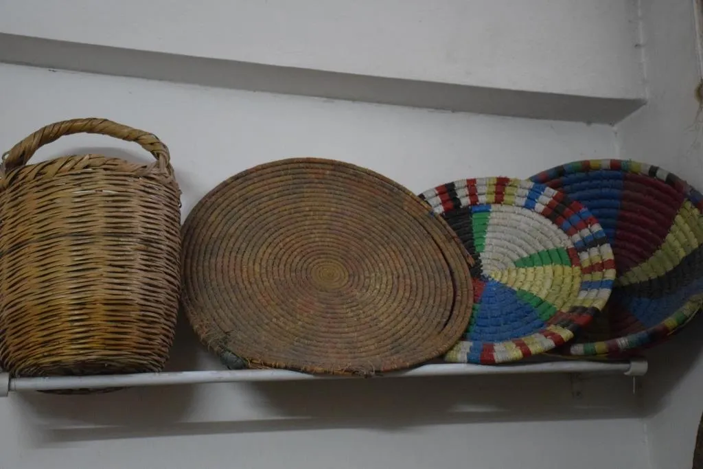Mirateya dîrokî ya ji bavê xwe girtiye, diparêze