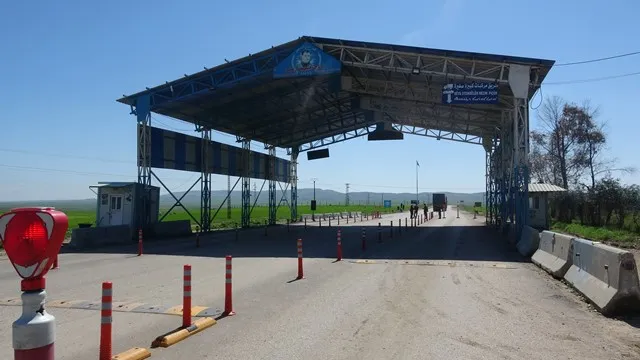 Gelê Dêrikê jî biryara qedexeya derketina derve bi cih anî