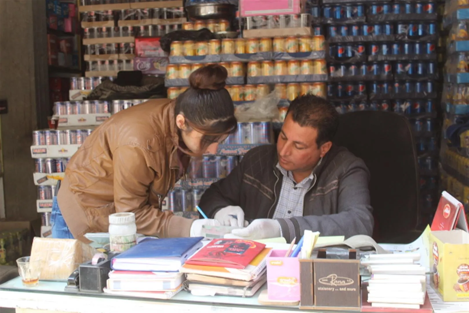 Li Hesekê 6 depoyên xwarinê hatin cezakirin