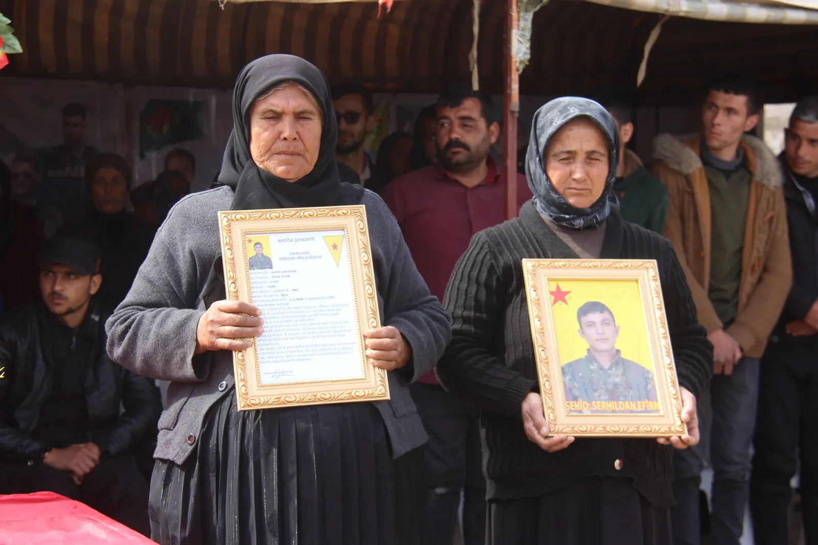 Di merasîma şehîd Serhildan Efrîn de soza şopandina rêça şehîdan hat dayîn