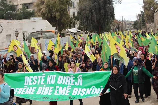 Sarûxan: Destên ku dirêjî Rêberê me bibin dê werin cezakirin