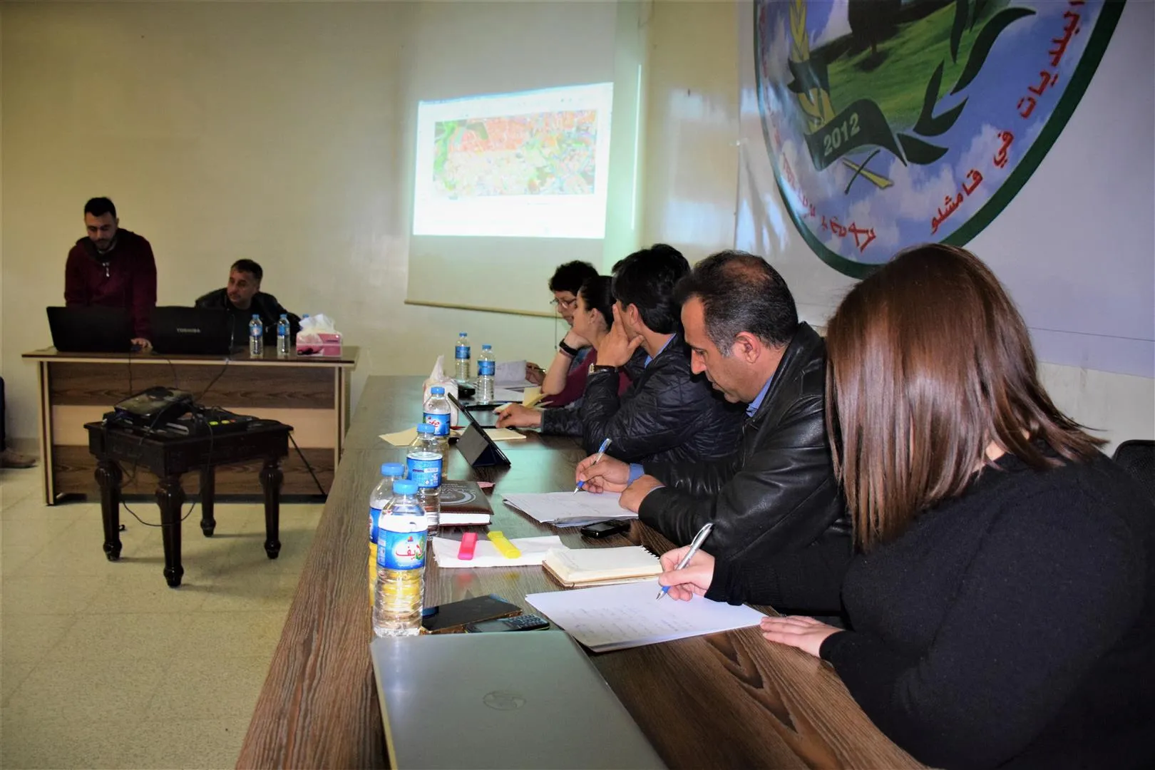 Komîteya Şaredariyan û Parastina Hawîrdorê projeyên şaredariyên Qamişlo erê kirin