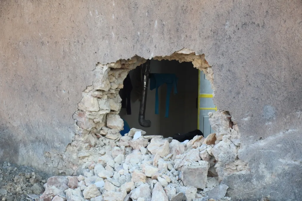Dagirkeran li Babê sivîlek birîndar kir