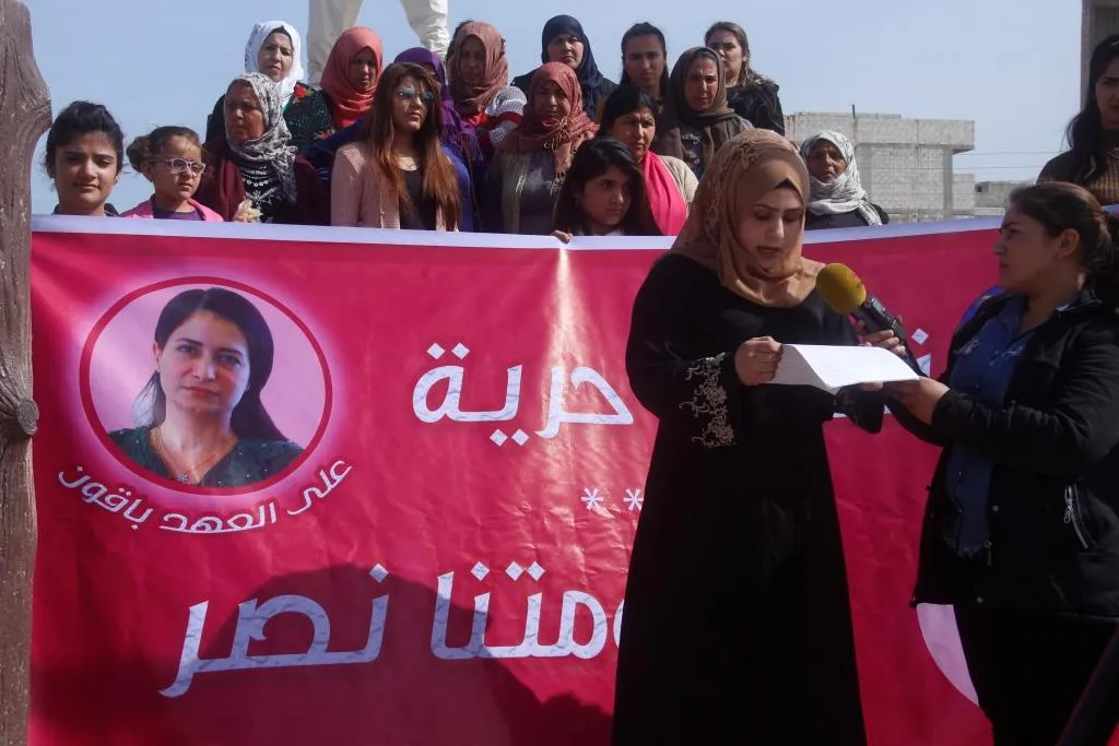 `Têkoşîna jinê doza civaka ku banga azadiyê dike`