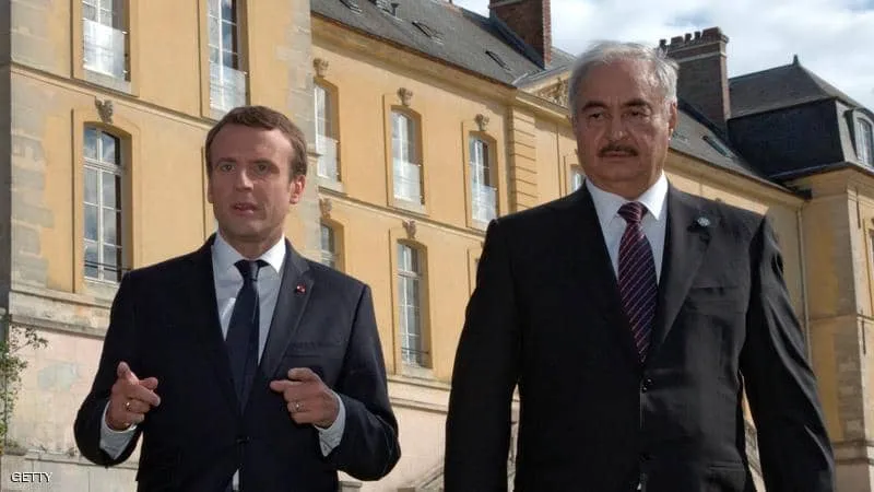 Macron bi Hefter re dicive
