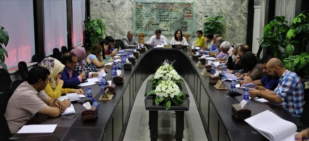 Meclisa Rêveber bêdengiya li hemberî binpêkirinên dewleta Tirk şermezar kir