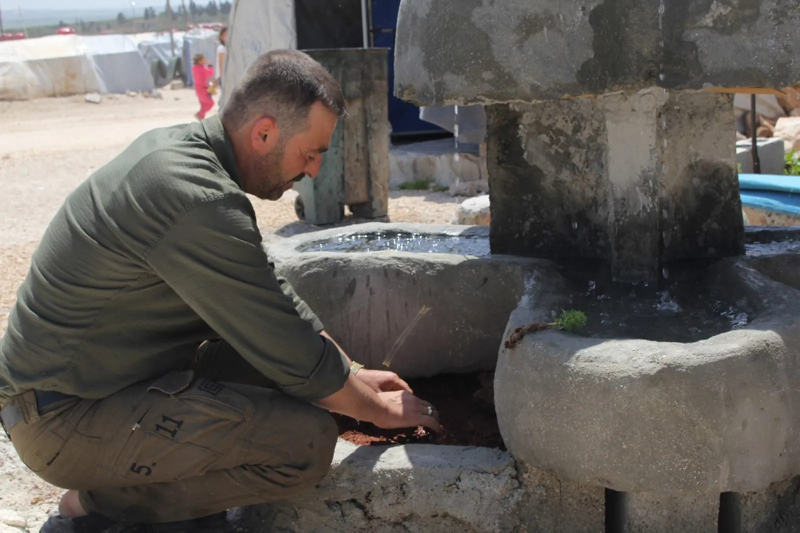 Malbateke efrînî li gel qedexeya derketina derve çalakiyên hunerî bi pêş dixe