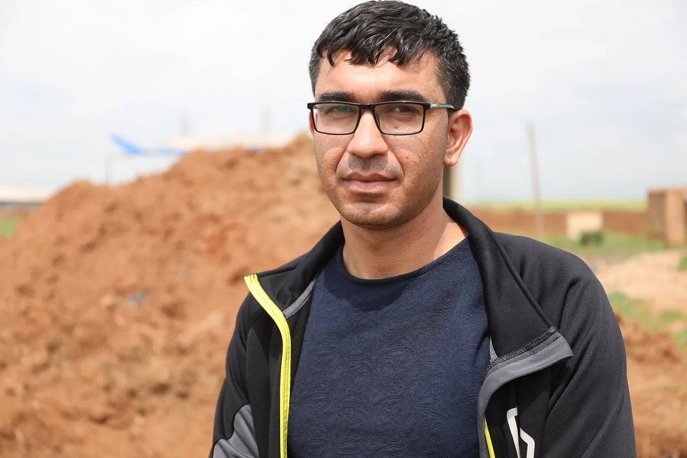 Gelo dê şêniyên gundewarên Til Temirê xwe ji kê biparêzin...ji Koronavîrusê yan êrişên Tirkiyê?