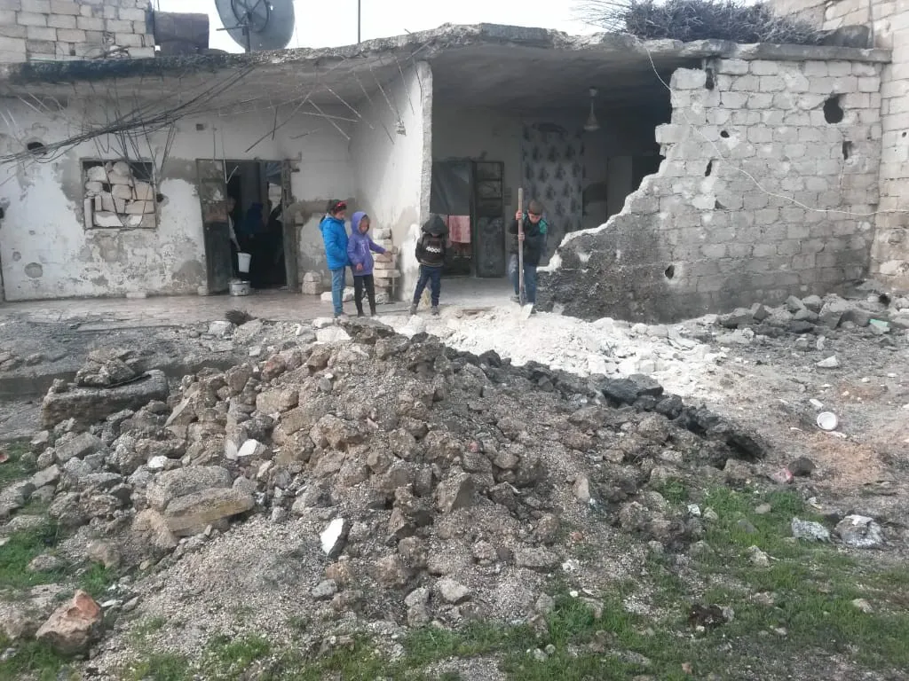Tevî bangên navneteweyî jî artêşa Tirk û çeteyên wê topbaranê didomînin