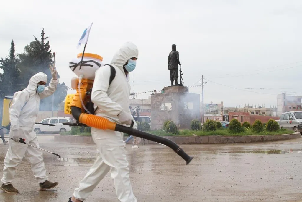 Kolanên Kobanê têne dezenfektekirin