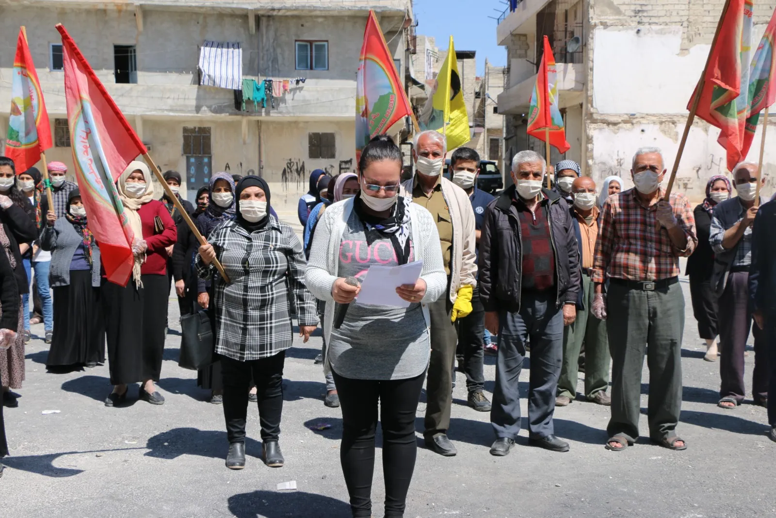 Malbatên şehîdan kiryarên dewleta Tirk ên li dijî şehîdan şermezar kirin