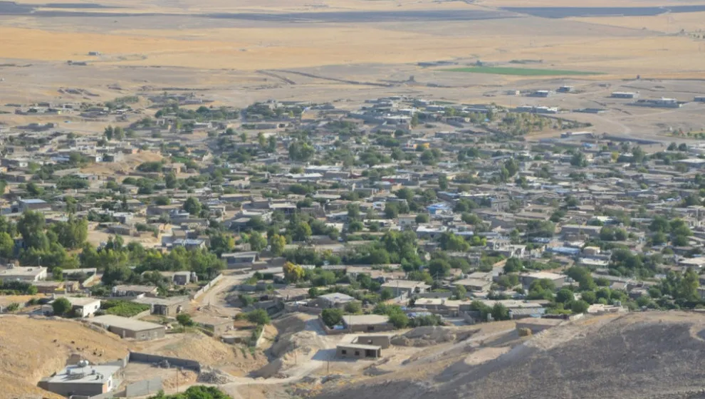 46 rêxistinên Kurdan êrişa li ser Mexmûrê şermezar kir