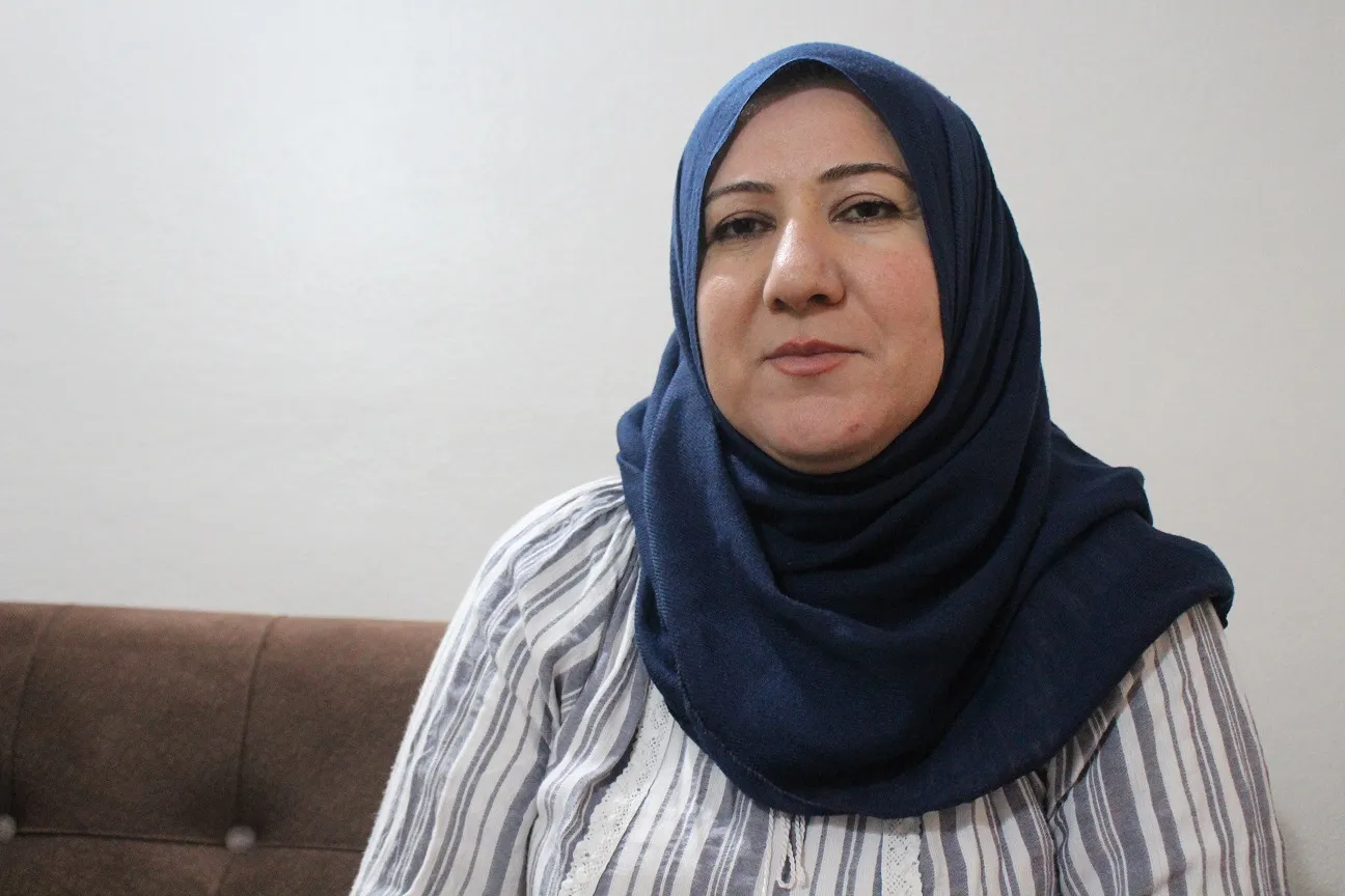 Saetên dubarebûna waneyan li ser Rojava TV diyar bûn