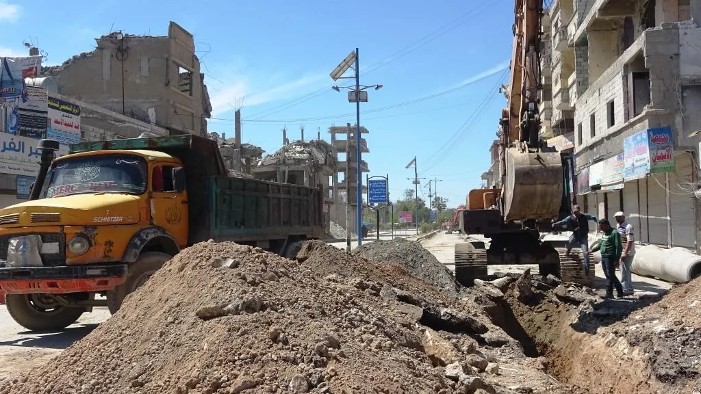 Şaredariya Reqayê dest bi sererastkirina xetên avê û kanalîzasyonê kir