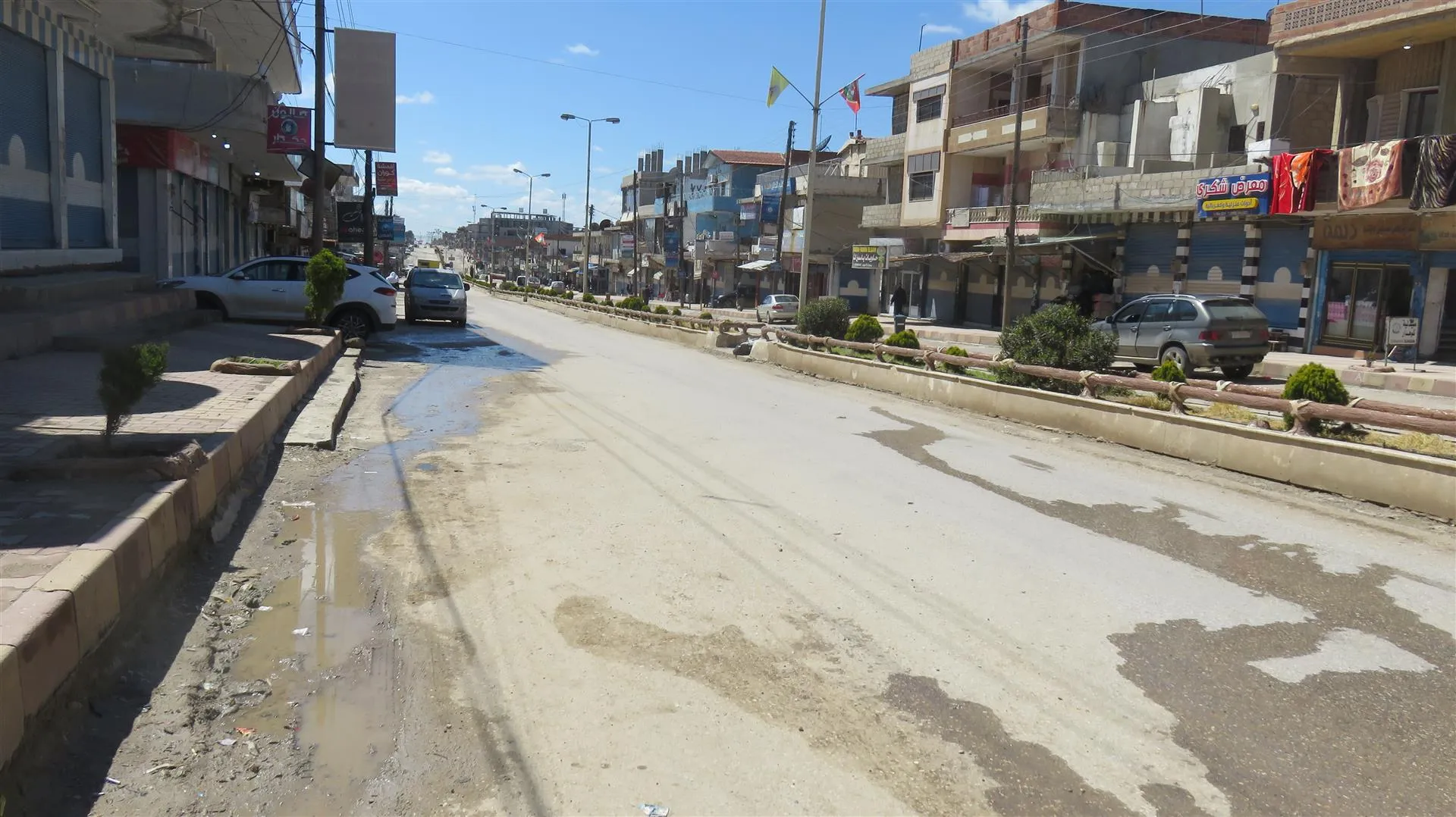 Zêdetirî 300 malbatan ji însiyatîfên civakî yên dilxwaz sûd wergirt