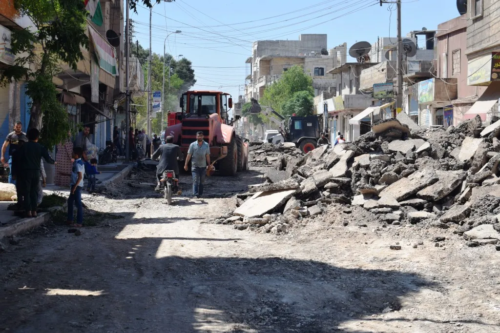 ​​​​​​​Şaredariya Kobanê dest bi projeya çêkirina rêya stasyonê kir
