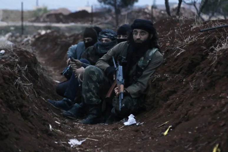 Li Hemayê 15 leşkerên hikumetê û 7 çete hatin kuştin