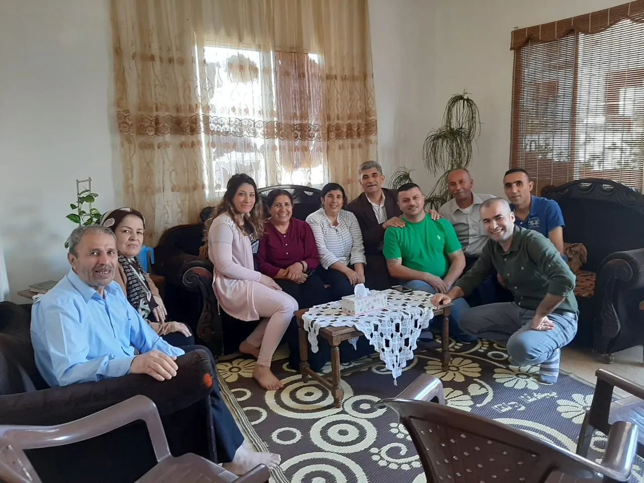 ​​​​​​​Şandeyek Kongreya Star û PYD`ê serdana malbatên şehîdan kir