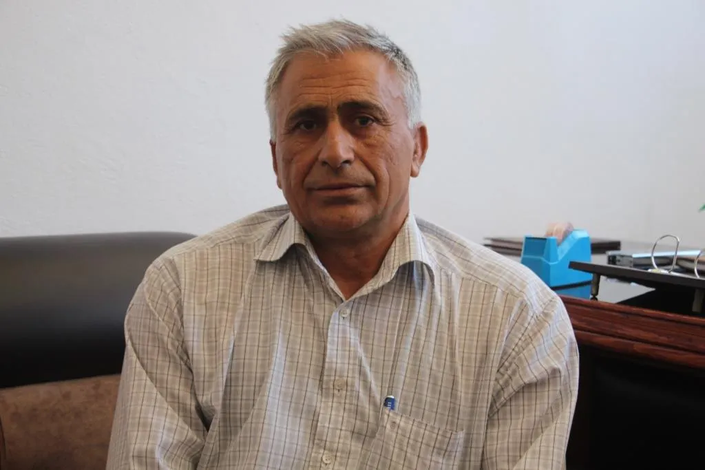 Rêveberî hewl dide bi şêniyên ku ziviyên wan şewitîne bibe alîkar