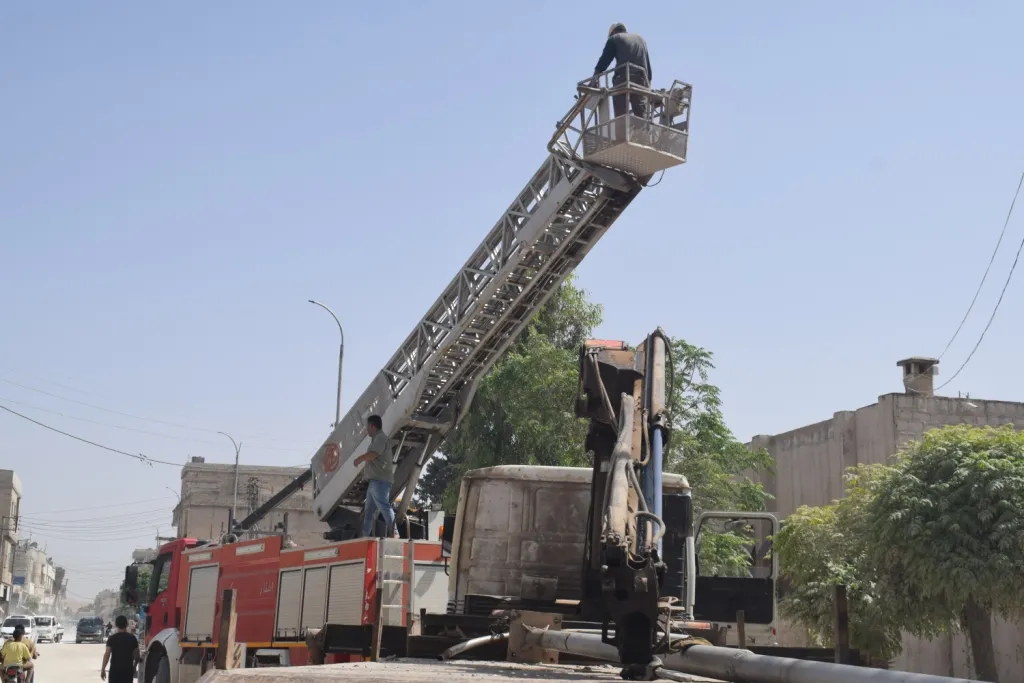 Li herêma Firatê lembeyên kuçeyan tên danîn