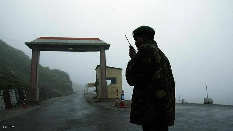 Hêzên Çîn û Hindistanê pev çûn: Efserekî Hindistanê hate kuştin