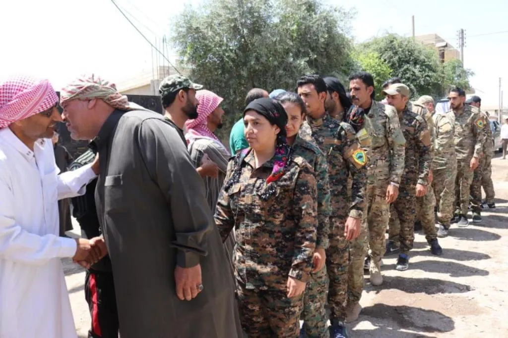 Şêniyên Tebqayê sersaxiya malbata Şehîd Ehmed Ecac kir