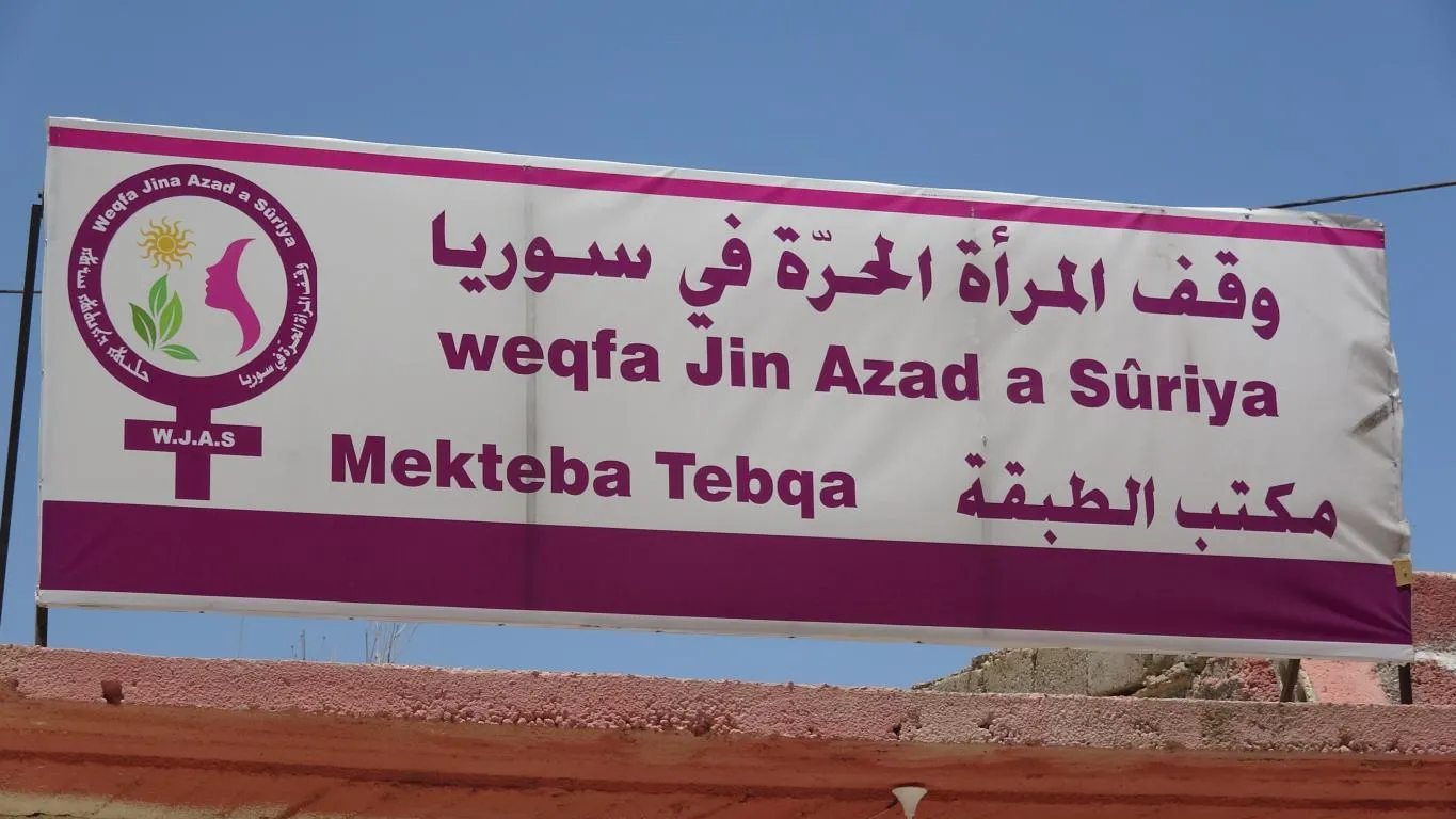 Weqfeya Jina Azad buroya xwe li Tebqayê vekir