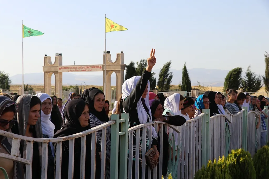 Şêniyên Dêrikê şehîd Osama oxir kirin