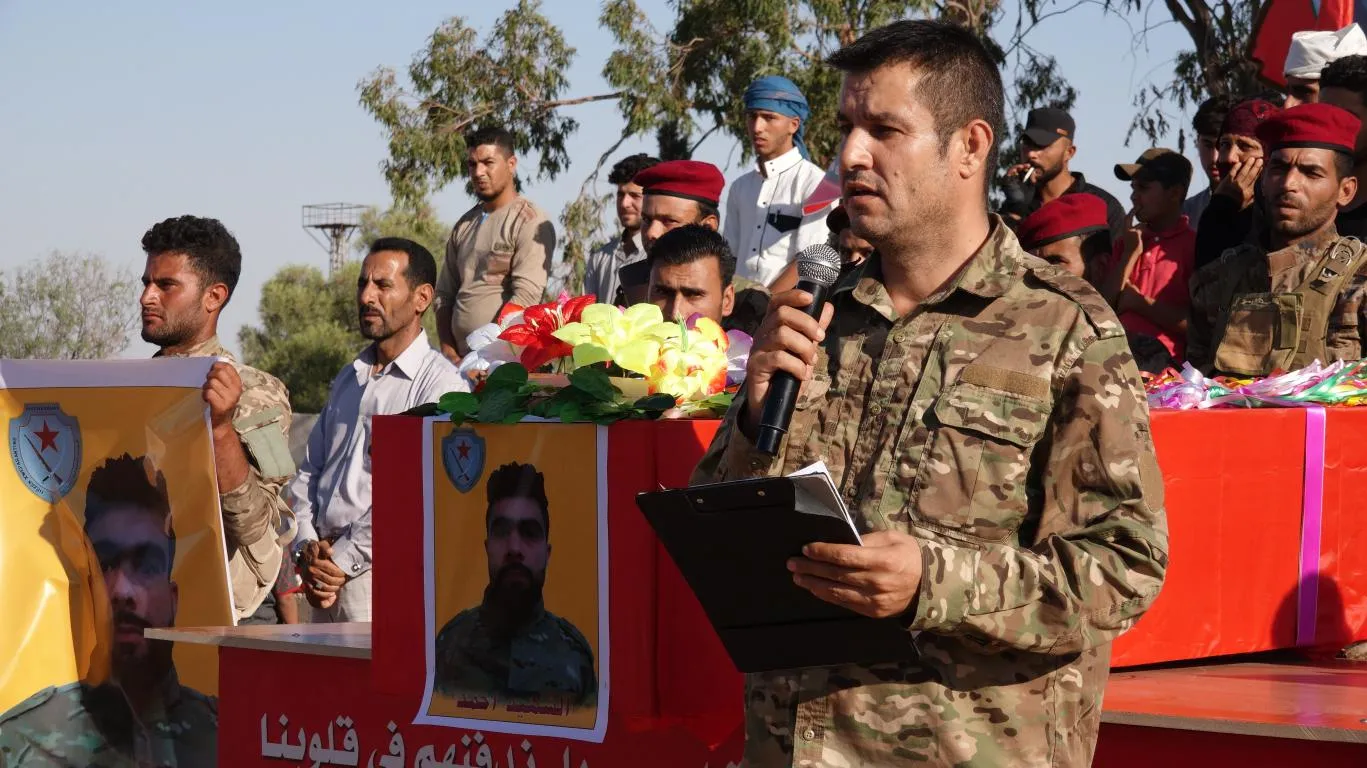 Şehîd Ehmed El-Ecac li Tebqayê hate veşartin