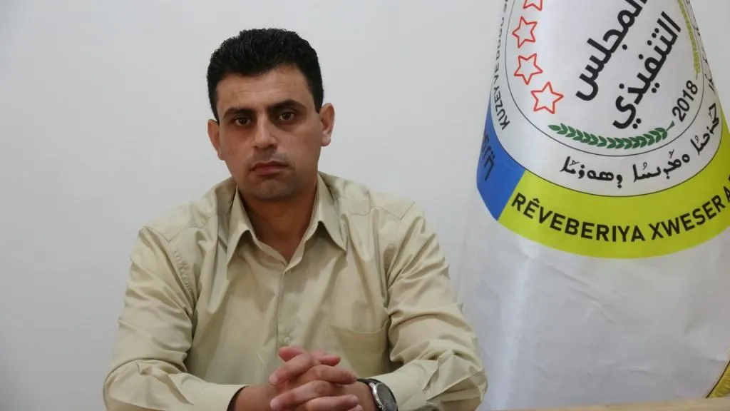 `Pevguhertina lîreyê Sûrî- Tirkî sûcekî aborî ye’