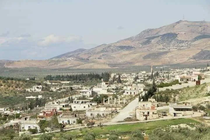 Şêniyên navçeya Şiyê di dojeha El-Amşat de dijîn